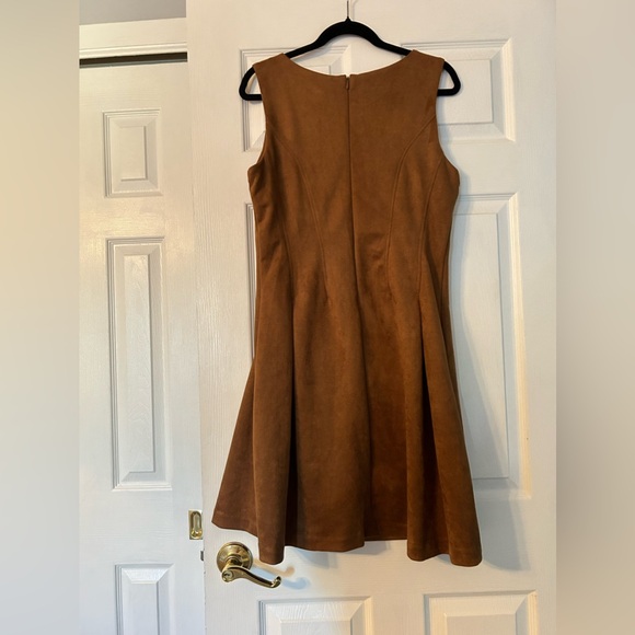 Donna Ricco Brown Suede Sleeveless Shift Dress Size 8 NWT - Picture 3 of 9